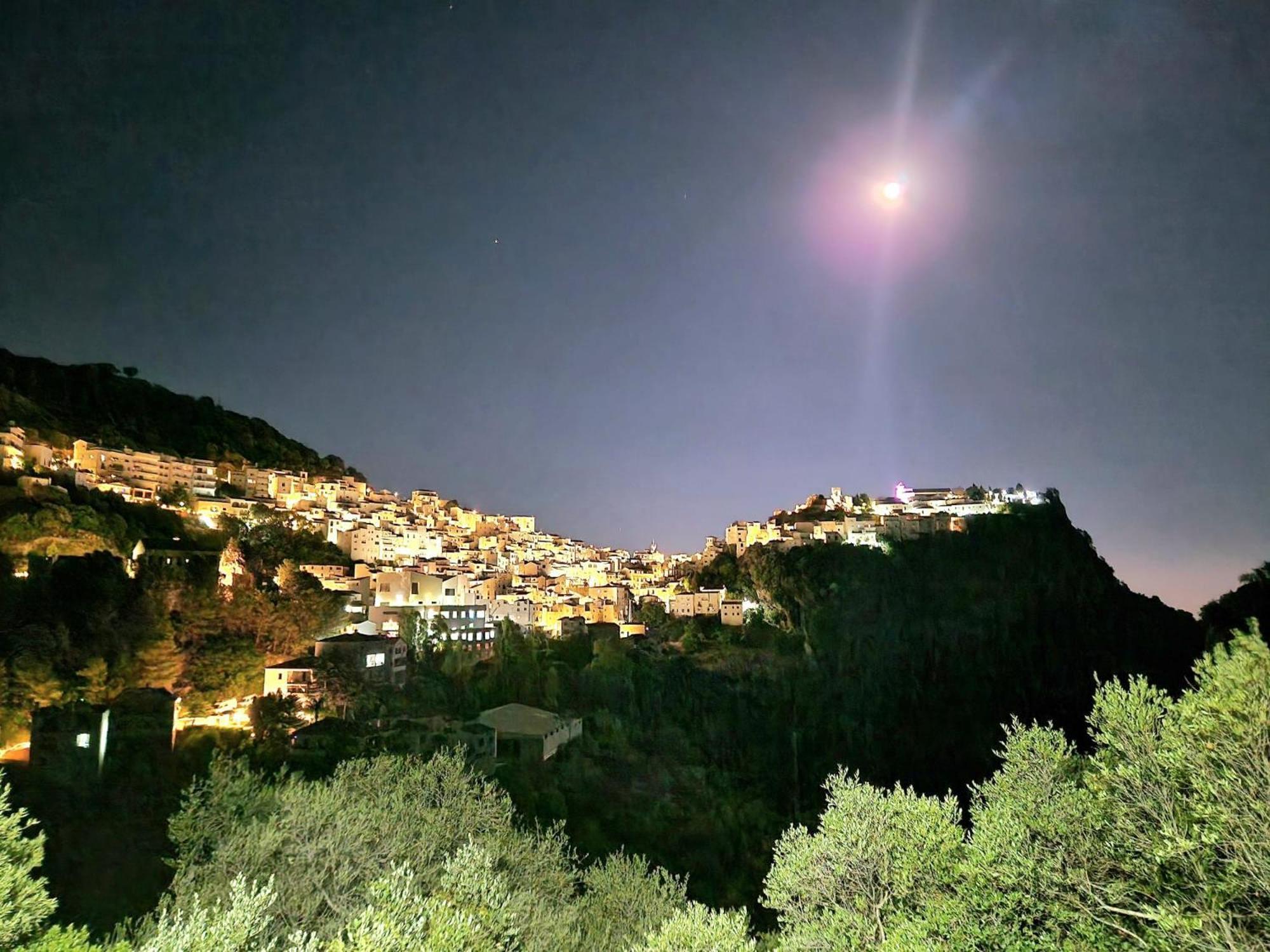 Villa Lomy Casares Exteriér fotografie